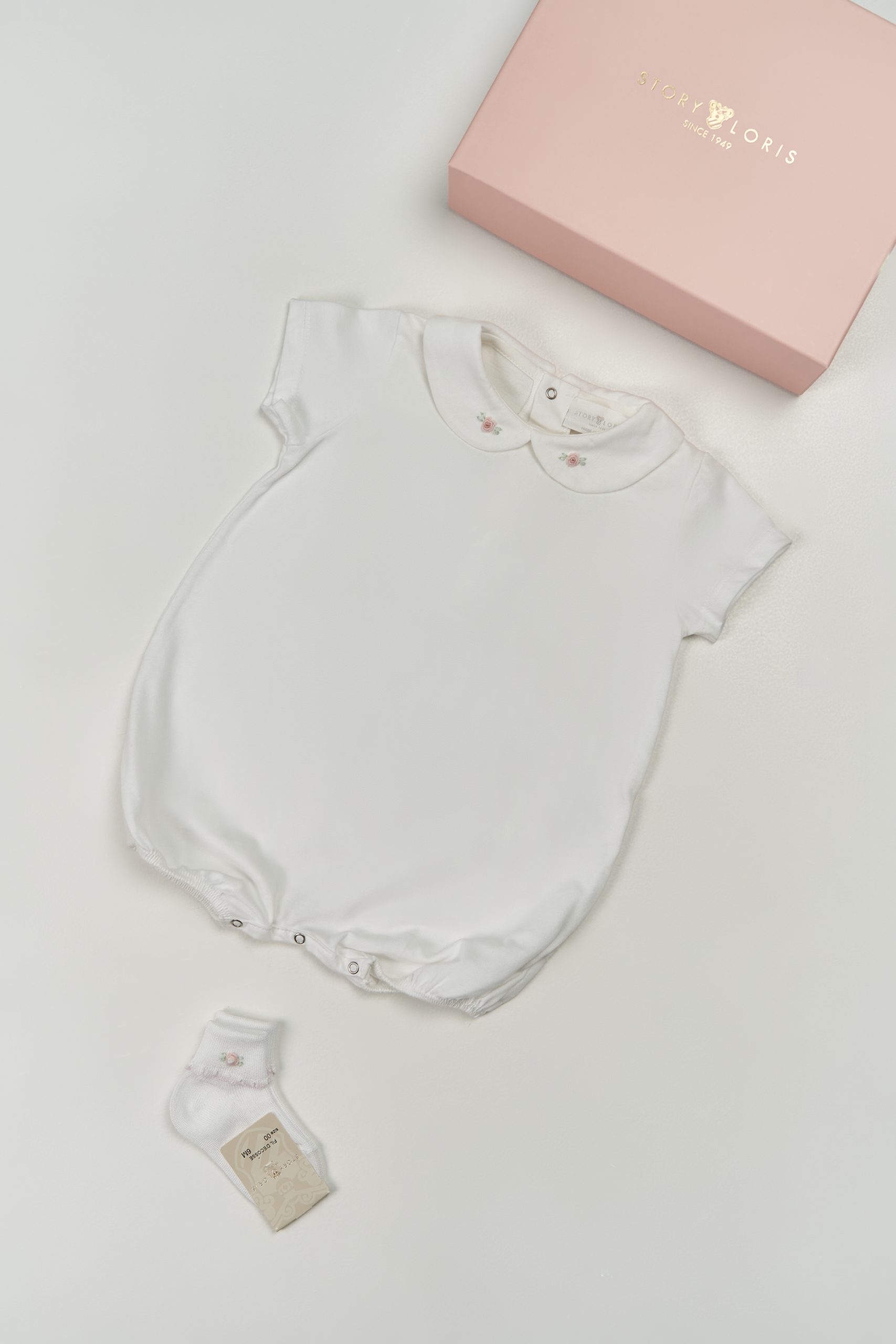 Комбинезон с носками STORY LORIS белый Универсальный 6 м