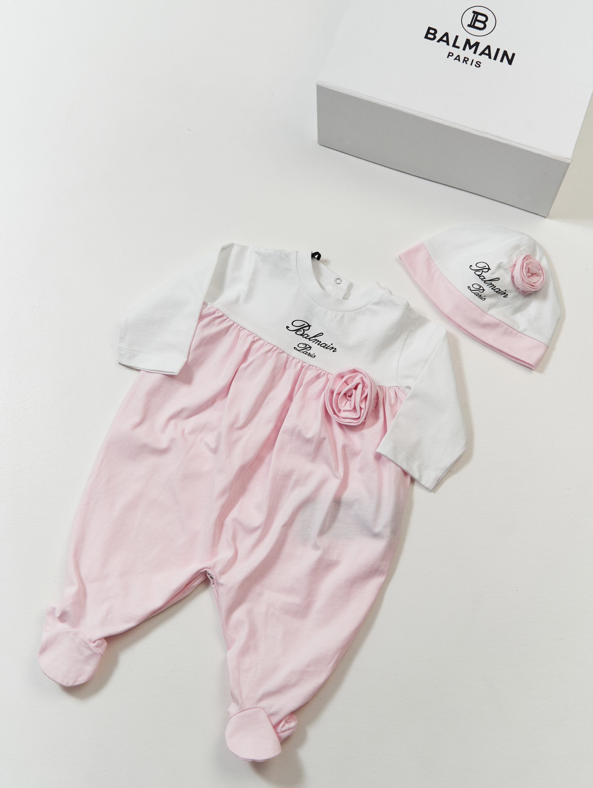 Комбинезон с шапкой BALMAIN Девочки белый/розовый 1м